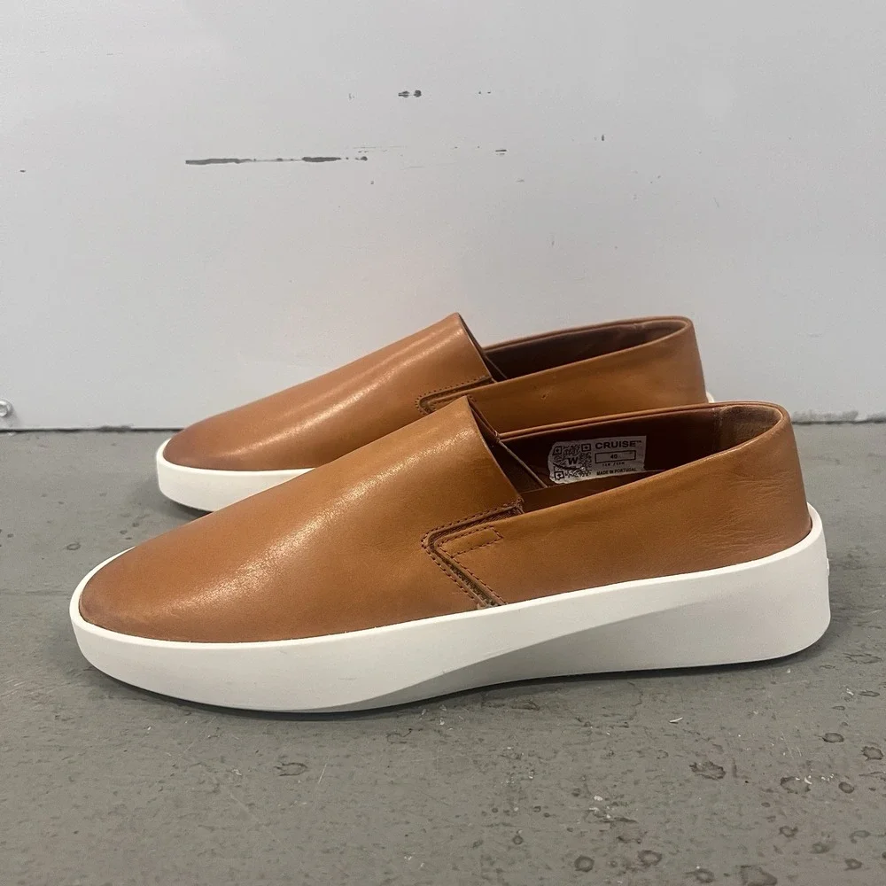 Wolf & Shepherd Cruise Slip-On Sneakers Honey Brown Leather 7.5‎ Men 9 Women's